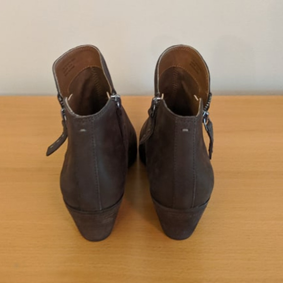 frye judy zip bootie